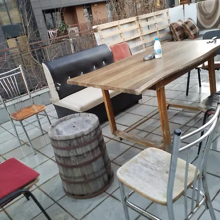 Hostel Royal 2 Opposite Nalu Bar